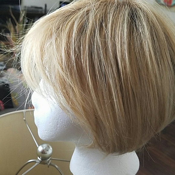 wig - Picture 4 of 4